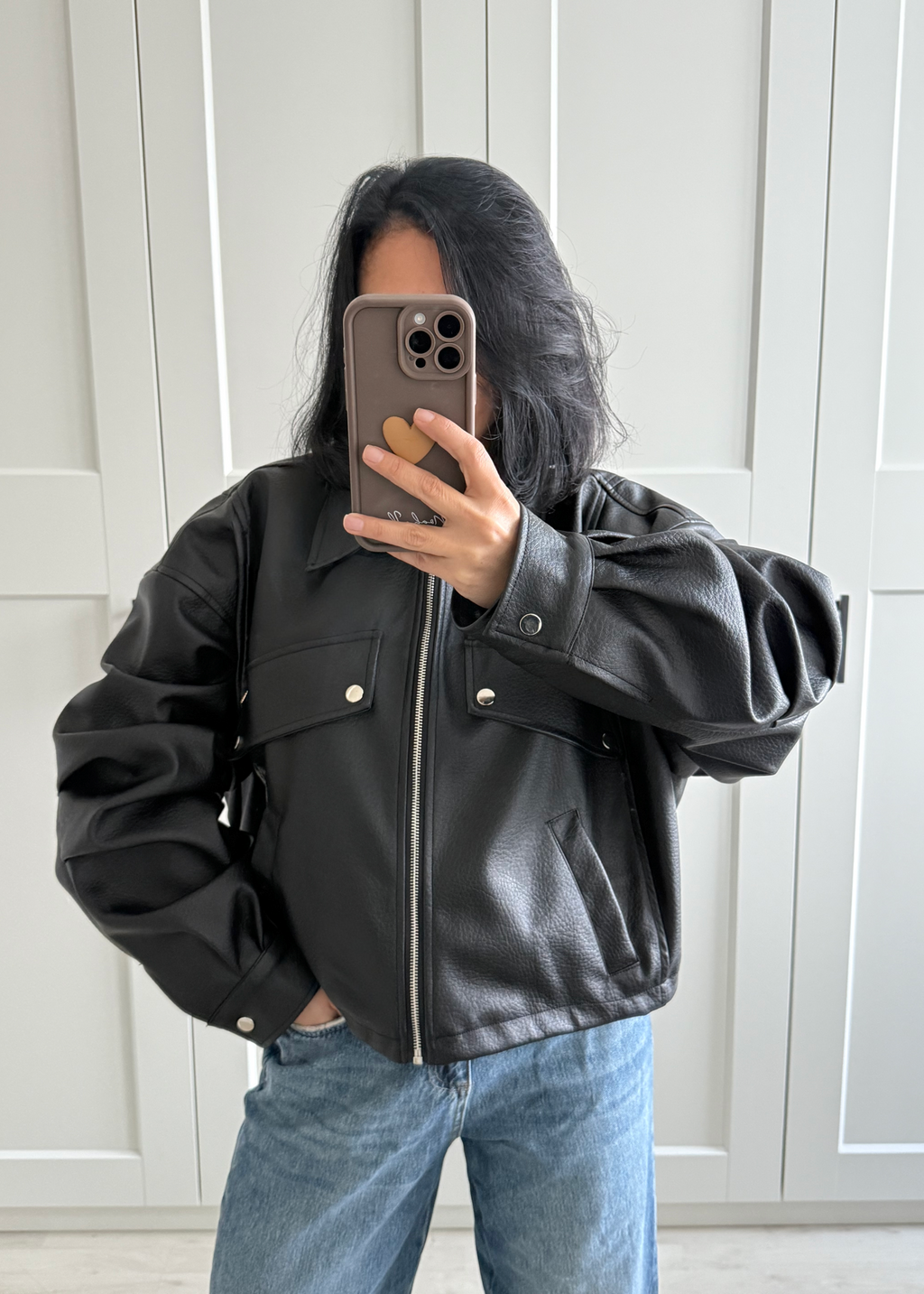 BLACK PUFFY BOMBERJACKET