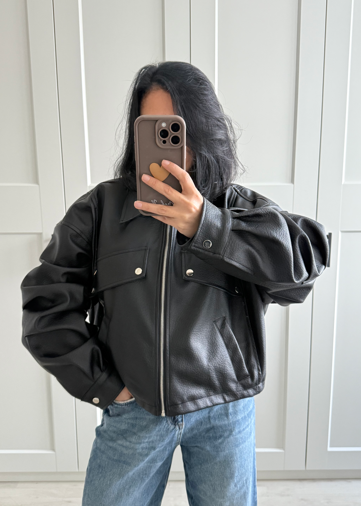 BLACK PUFFY BOMBERJACKET