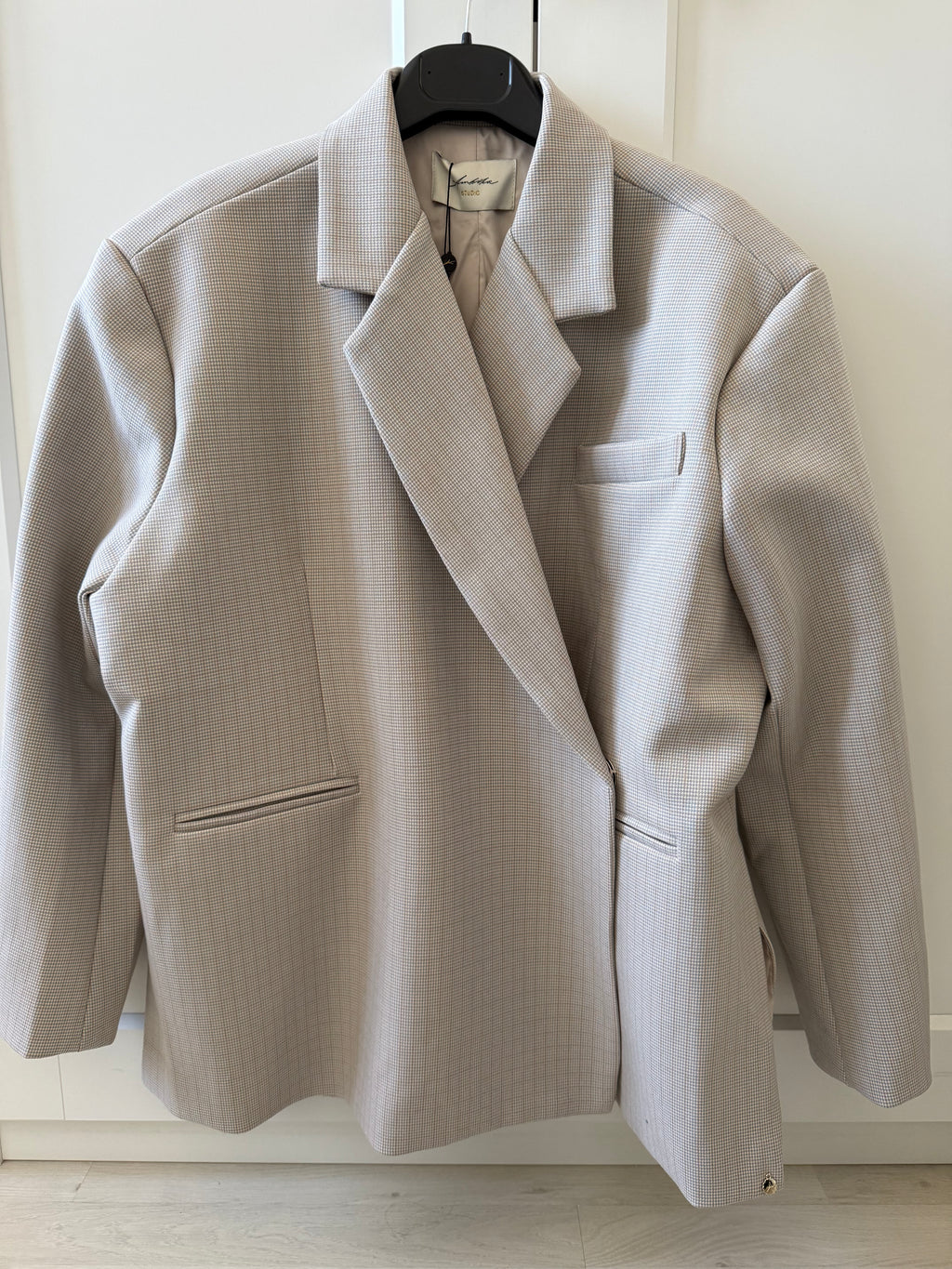 JASMIN BEIGE PLAID BLAZER