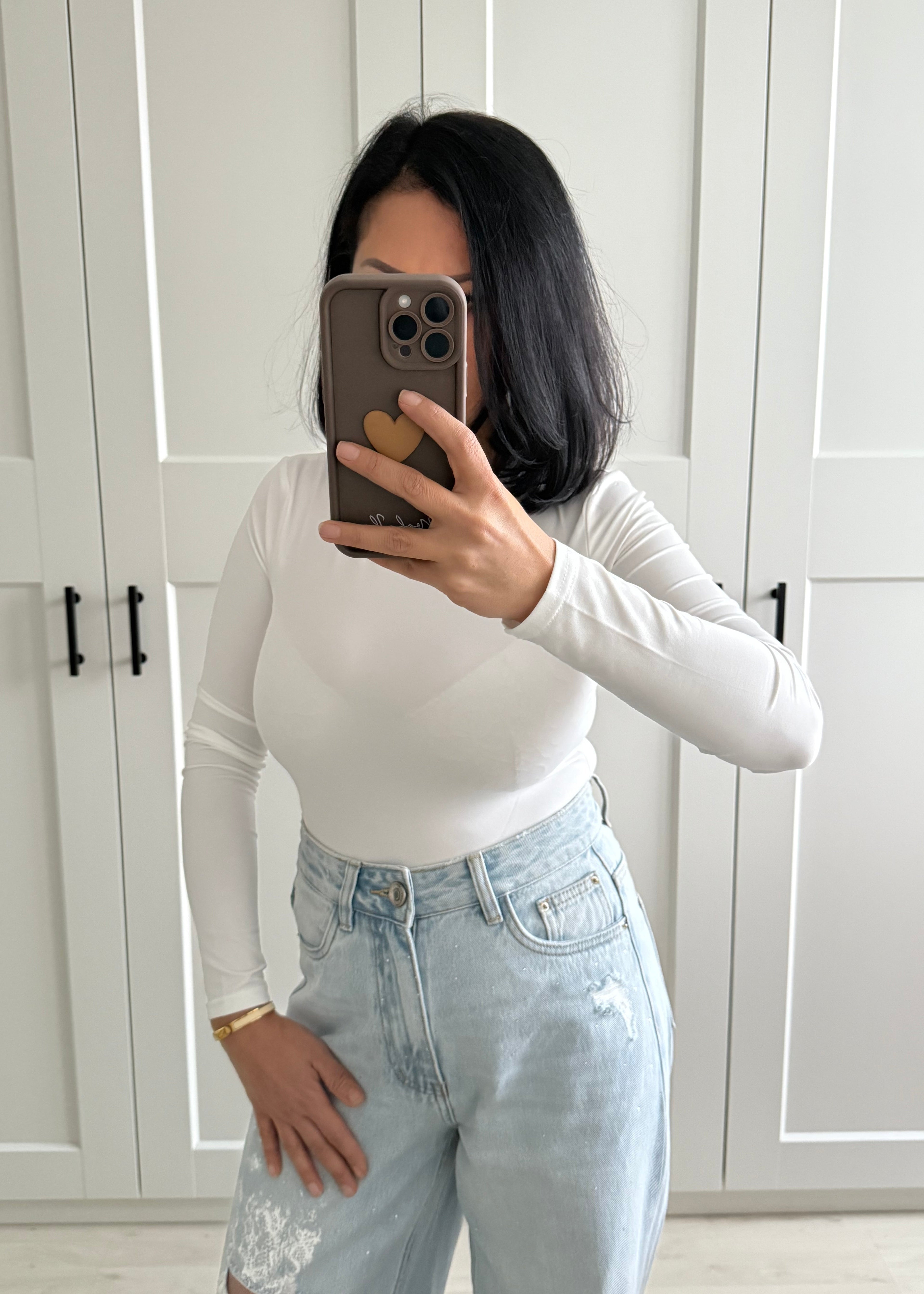 WHITE ROUND NECK LONG SLEEVE BODYSUIT